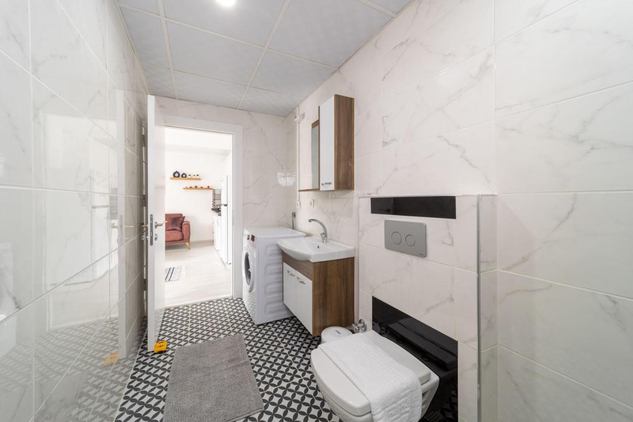 Comfortable Modern Flat With Balcony In Muratpasa Antalya Extérieur photo